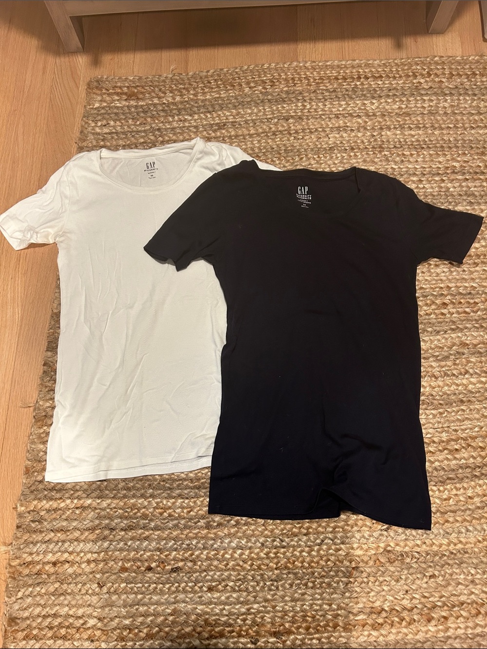 GAP Women’s Maternity Short Sleeve Crew Tees in Navy (SP) and White (XS)